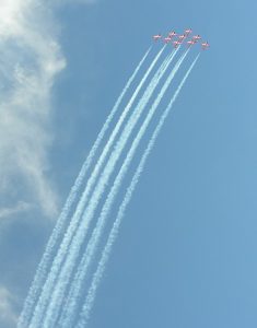 2008飛機列隊掠過藍天