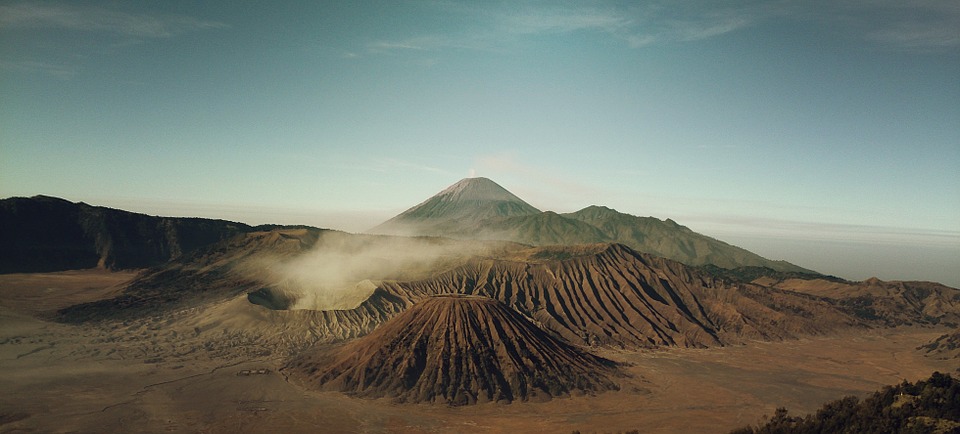 斯奈菲尔火山图片