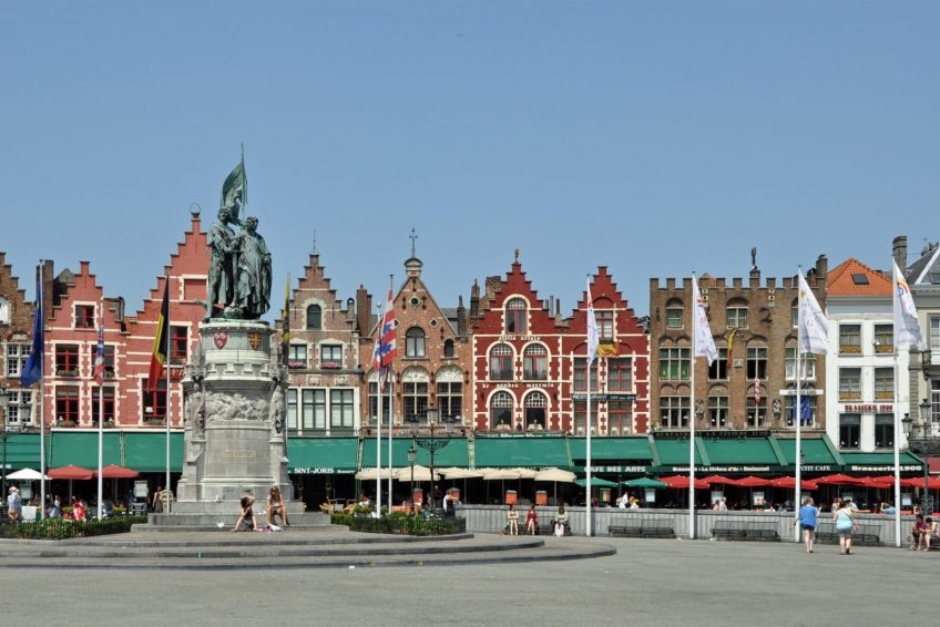 市集广场 the market square bruges