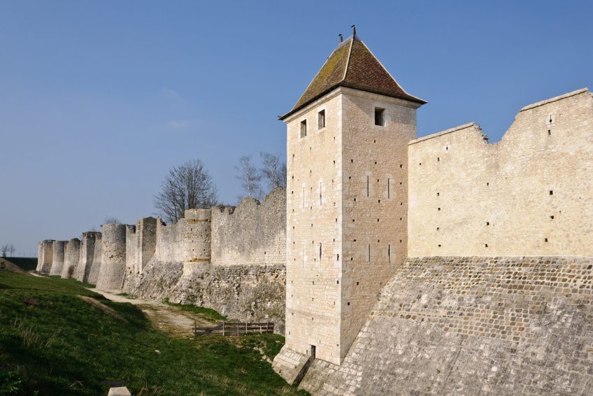 戈尔韦的中世纪城墙 the medieval city walls